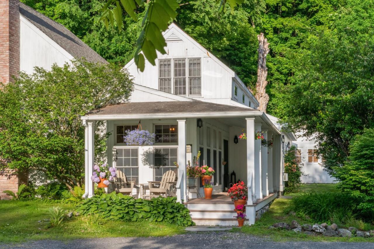 Inn At Silver Maple Farm East Chatham Exterior photo